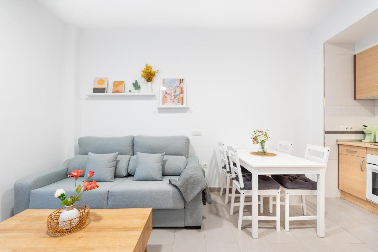 Wintowinrentals Superb New-Look Apartment Málaga Esterno foto
