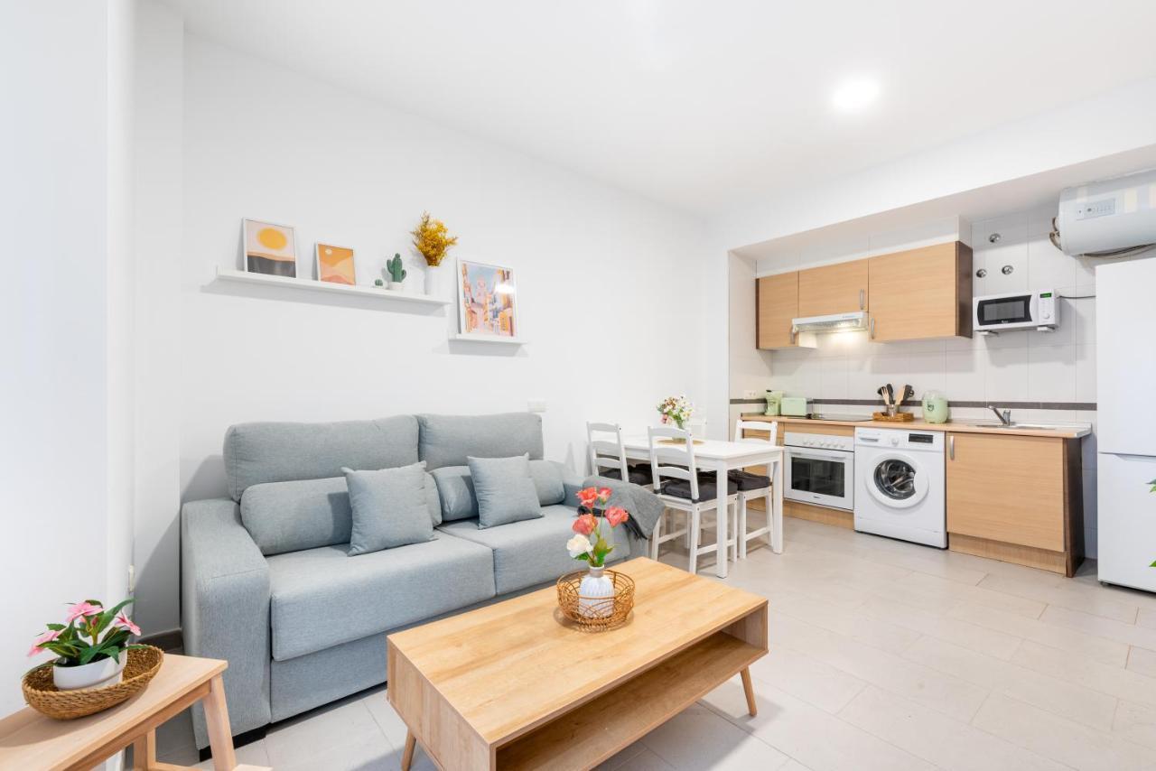 Wintowinrentals Superb New-Look Apartment Málaga Esterno foto