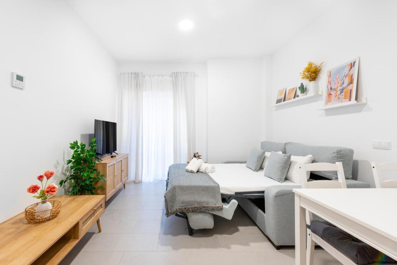 Wintowinrentals Superb New-Look Apartment Málaga Esterno foto
