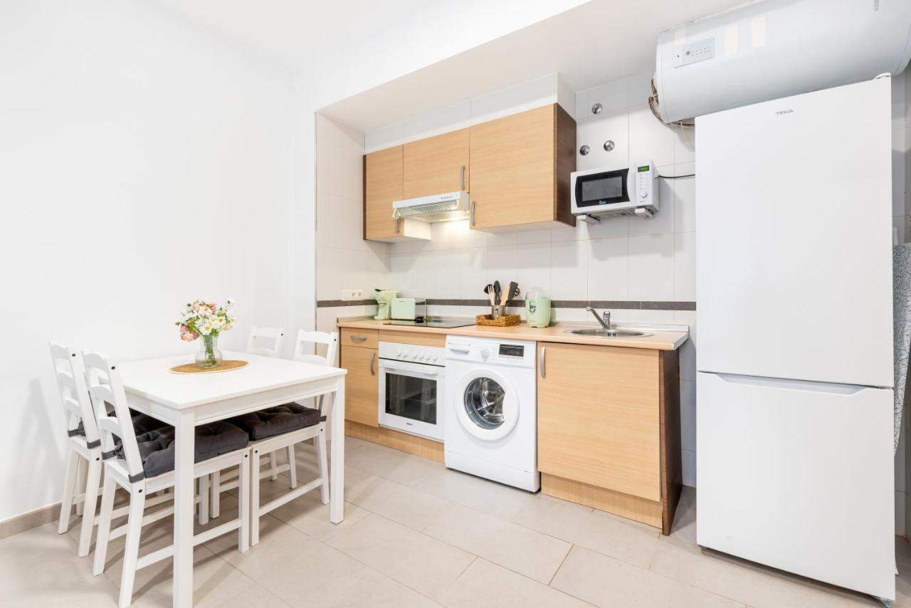 Wintowinrentals Superb New-Look Apartment Málaga Esterno foto