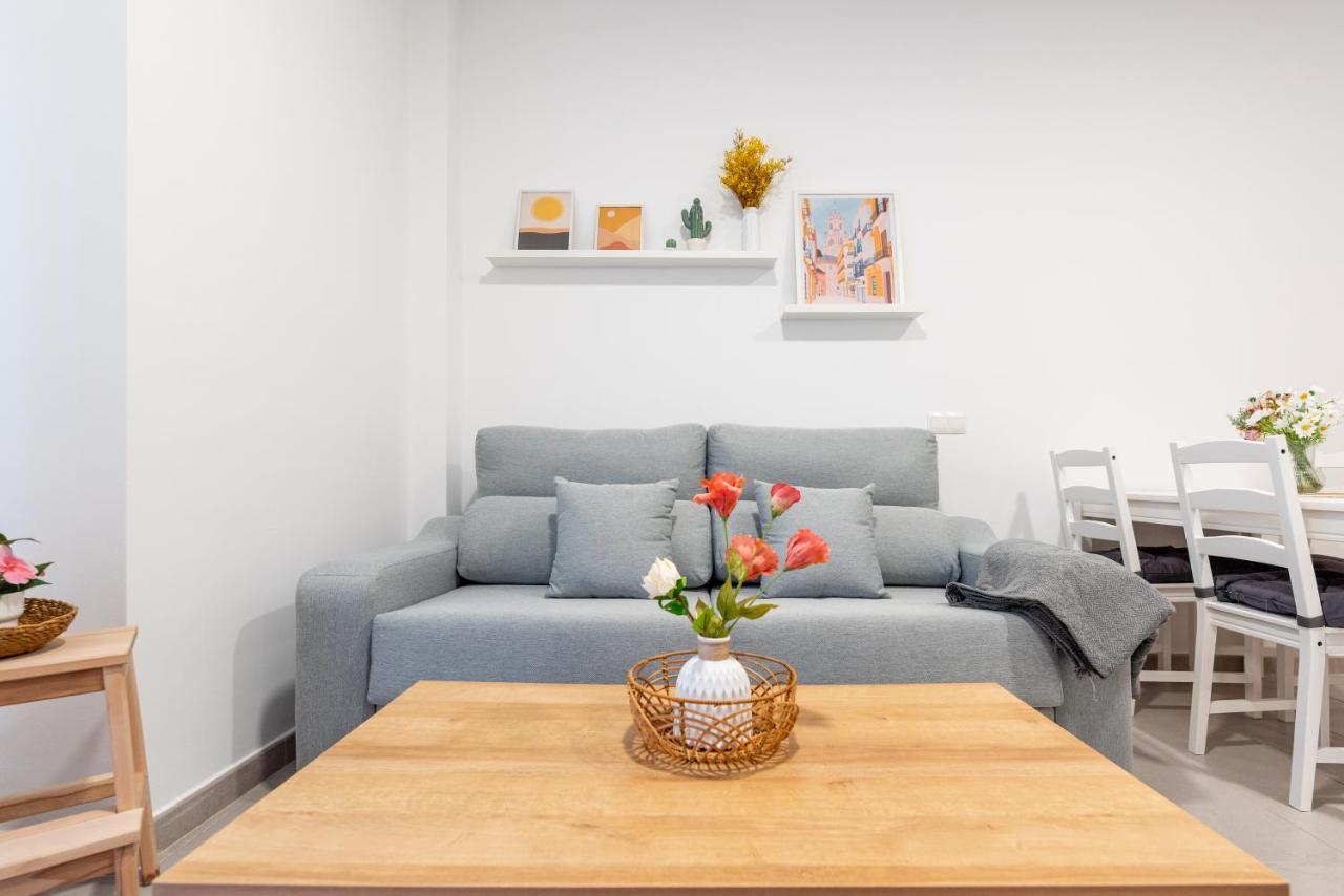 Wintowinrentals Superb New-Look Apartment Málaga Esterno foto