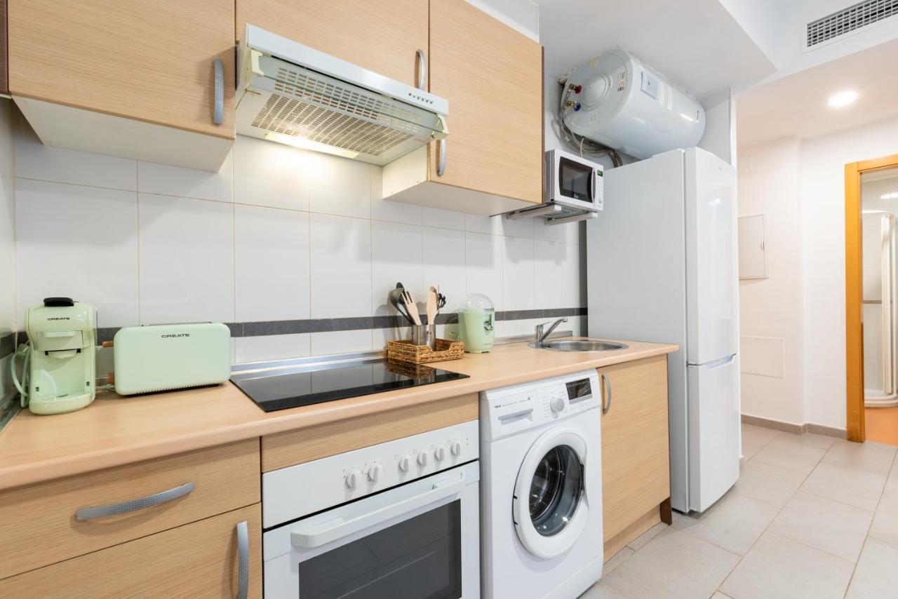 Wintowinrentals Superb New-Look Apartment Málaga Esterno foto